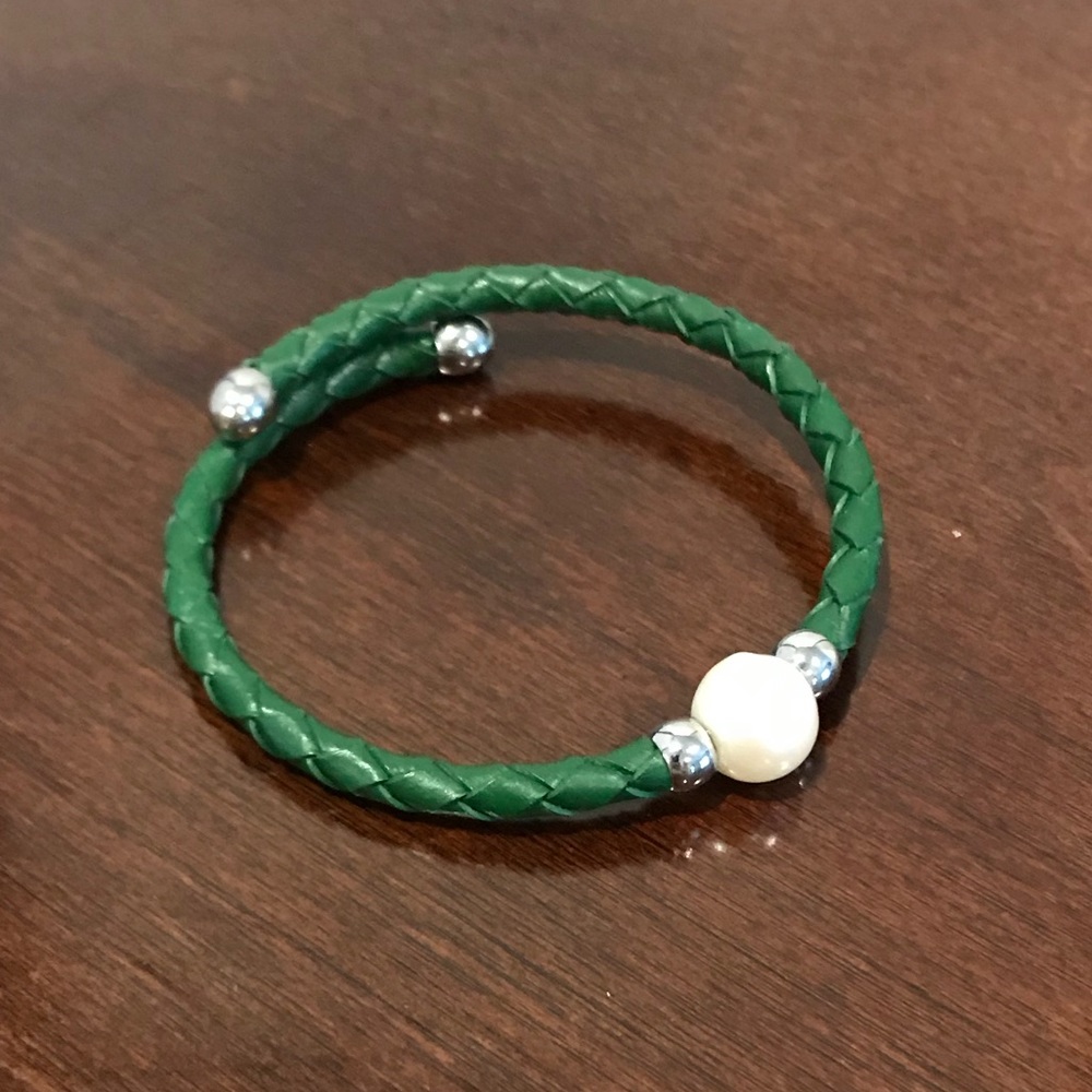 Braided leather bracelet